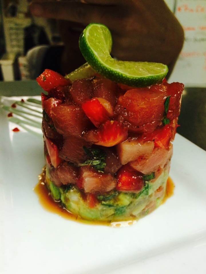 Throwing a Dinner Party? Consider Themes