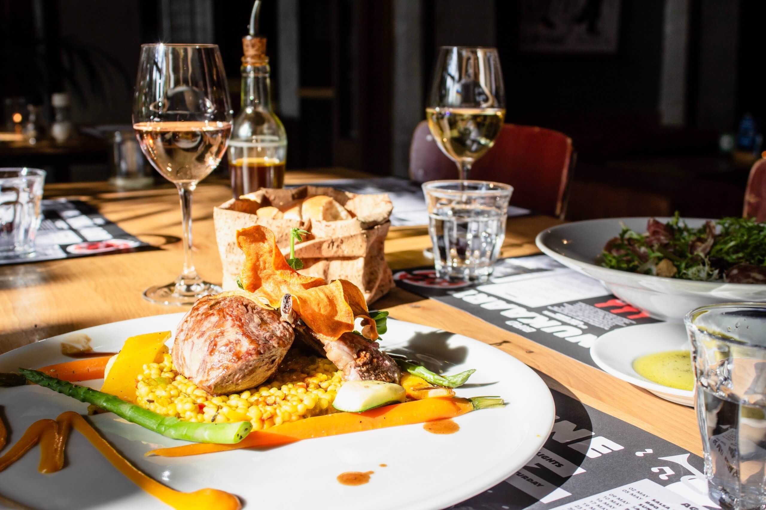 Hire a Chef: 4 Reasons to to use Food Fire + Knives